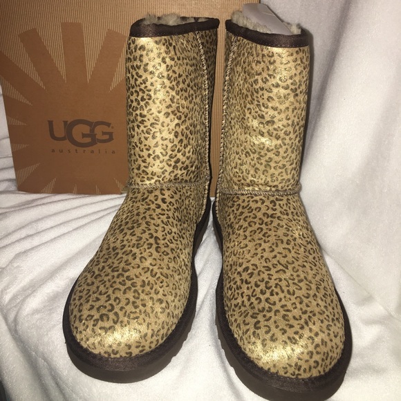 UGG Shoes - UGG - Classic Leopard Boots